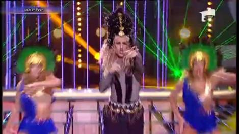 Shakira - ”La la la”. Vezi transformarea lui Florin Ristei la "Te cunosc de undeva!"
