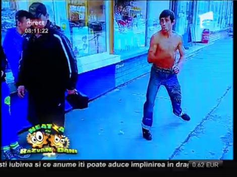 Smiley News: Cocalarul karatist