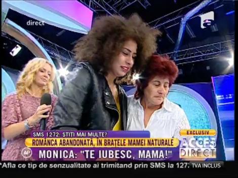 Monica Sannino, în braţele mamei naturale!