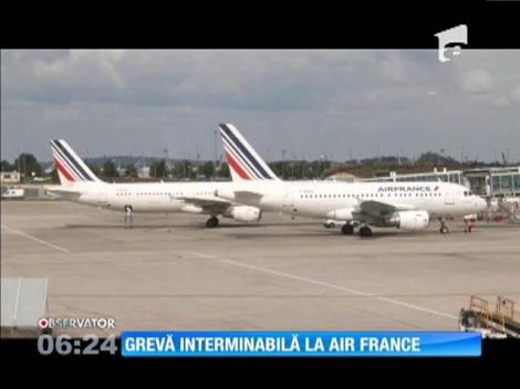Angajaţii companiei aeriene Air France continuă greva