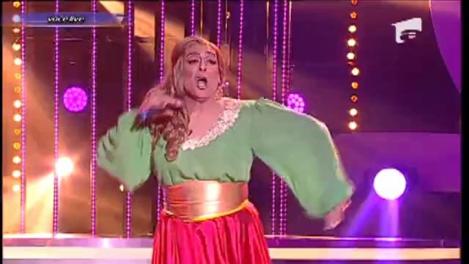 CRBL, cu bucle blonde și tocuri! S-a transformat în celebra Dalida!