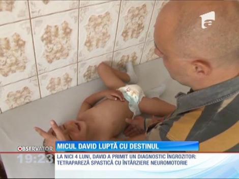 Micul David, diagnosticat cu paralizie cerebrală infantilă