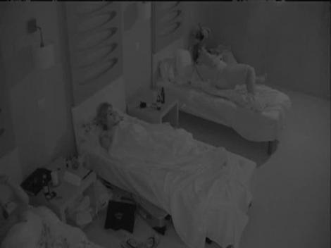 Treziți de sunetul unei sirene! Concurenții au avut parte de clipe de teroare în casa Hell's Kitchen