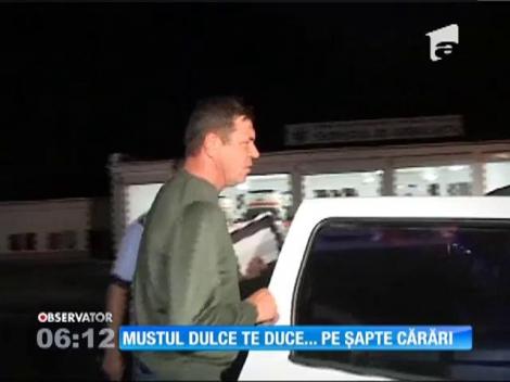 Un viceprimar a mers in zig zag , cu maşina, după ce a scăpat la butoiul cu must