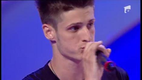 Nu le au cu glumele ca Pat și Patachon, dar sunt PERFECȚI la pian și microfon! Black & White, cel mai bun grup de până acum