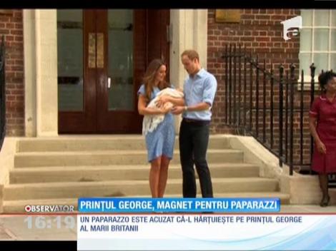 Prințul George, magnet pentru paparazzi