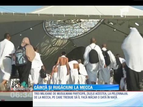 Lângă Mecca milioane de musulmani au aruncat cu pietre în diavol. Cea mai mare sărbătoare a lumii islamice e în toi