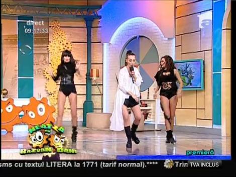 Premieră! Adriana Rusu - "Primul pas"