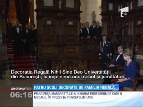 Familia Regală a decorat patru universităţi din ţară cu titlul Nihil Sine Deo