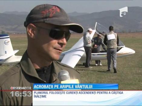 Acrobații pe aripile vântului la Deva