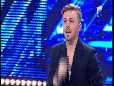 Robin Thicke - "Blurred Lines". Vezi aici cum cântă Vlad Alecu la X Factor!