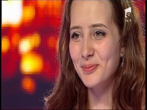 Doar când ai prieteni - Liceenii. Vezi aici cum cântă Cătălina Maria Vlad la X Factor!