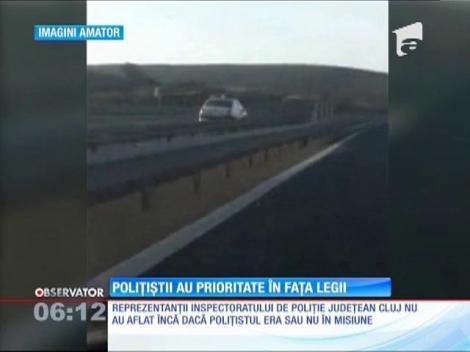 Echipaj de poliţie, cu 150 km/h pe contrasens!
