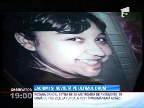 Fetiţa de 15 ani moartă de pneumonie, lacrimi și revoltă pe ultimul drum