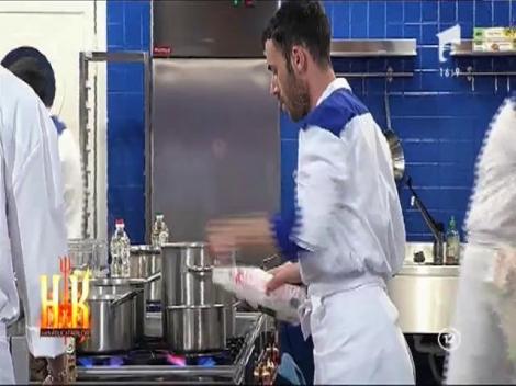 Tavi și Vali, asemenea lui Tom și Jerry! Concurenții par să nu se înțeleagă deloc în bucătărie!