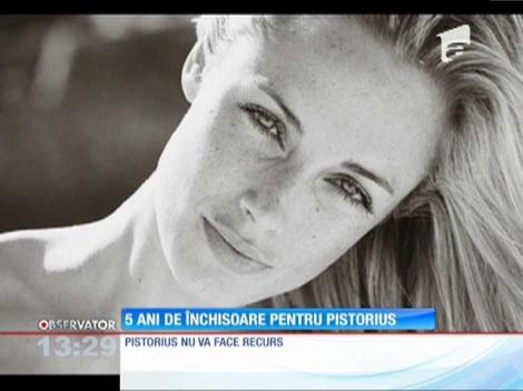 Oscar Pistorius a ajuns azi după gratii. Sportivul a fost condamnat la 5 ani de închisoare