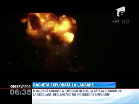 O rachetă Antares a explodat la un centru de lansare NASA