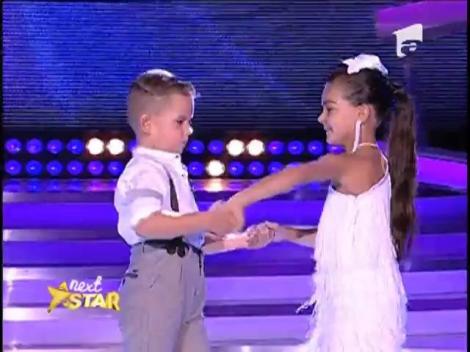 Ce romantic, ce frumos! Alesia şi Cassius, nişte omuleţi fantastici! Au dansat absolut SPECTACULOS!