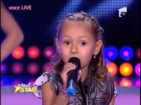 Emoţie şi veselieee: La cinci ani, Patricia cântă MINUNAAAAAT!!! O, toca toca!