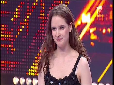 Jurizare: Adina Chiş se califică în următoarea etapă X Factor!