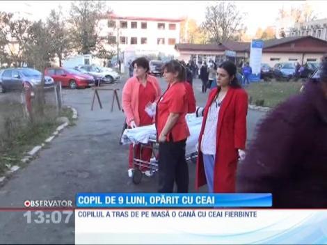 Copil de 9 luni, opărit cu ceai