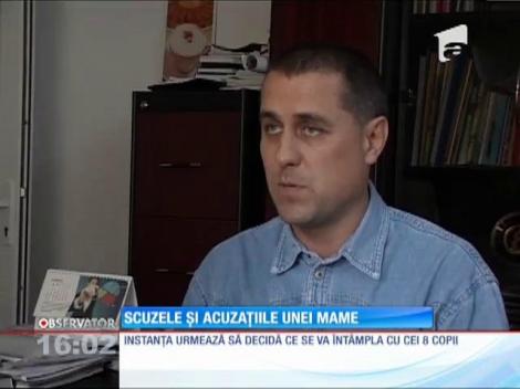 Femeia îşi vrea copiii înapoi după ce a căzut peste ei de beată ce era!