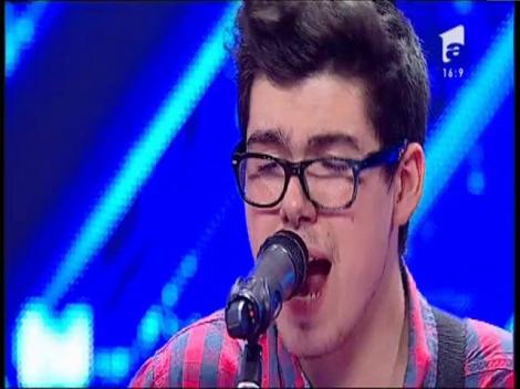 Pharrell Williams - "Happy". Vezi cum a cântat Mircea Steriu, la X Factor!