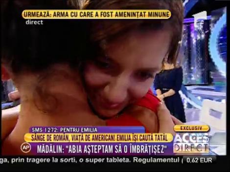 Emoționant! Emilia, tănăra abandonată într-un leagăn din România, față în față cu surorile ei!