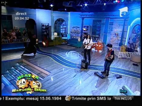 Andrei Cerbu, un copil minunat! La 11, face furori pe scenă alături de "Phoenix"!