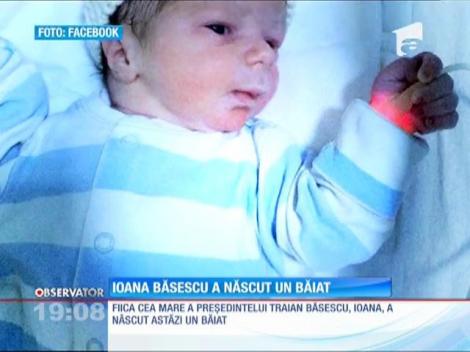 Update / Traian Băsescu e din nou bunic