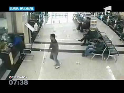 Hoț prins de polițiști aflaţi în timpul liber