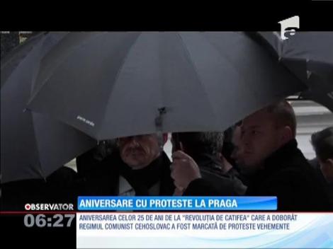 Aniversare cu proteste în Praga, la 25 de ani de la "Revoluţia de catifea"