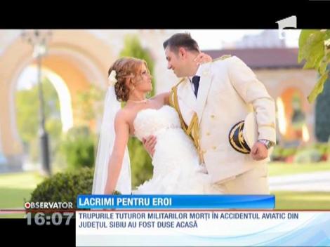 Trei dintre militarii morţi, în accidentul de elicopter din Sibiu au fost conduşi pe ultimul drum