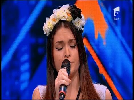 "Apologize" - Timbaland. Vezi cum au cântat Adelina şi Victor, la X Factor!
