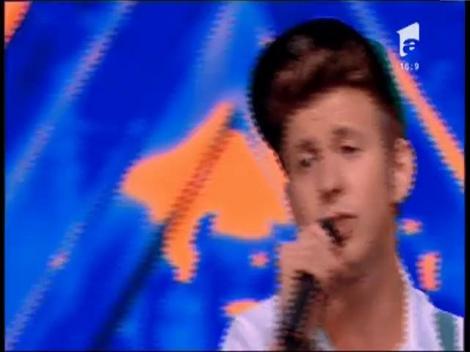 Duel: Bruno Mars - "The Lazy Song". Vezi interpretarea trupei R-Twins, la X Factor!
