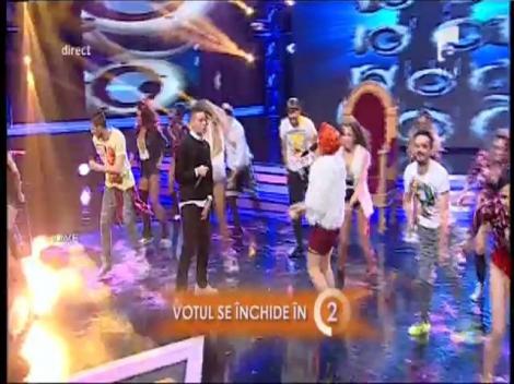 Asta înseamnă FACTORUL X! Trupa 69, spectacol de zile mari cu hip hop şi voci speciale