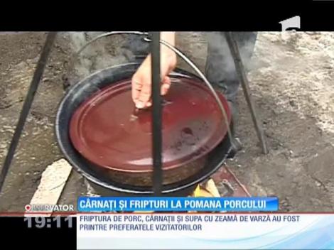 Bucate alese la Festivalul "Pomana Porcului" din Harghita