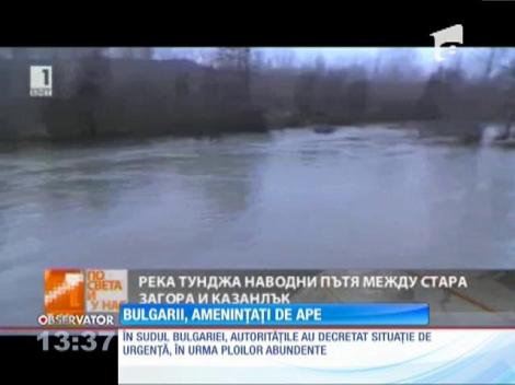 Bulgarii, ameninţaţi de ape