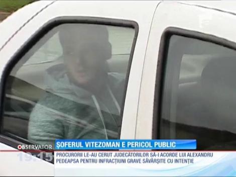 Concluzia procurorilor: Şoferul vitezoman din Mioveni e pericol public