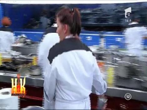 Tensiunea atinge cote maxime în bucătărie! Bătaie de neimaginat între doi concurenți din Iadul bucătarilor!