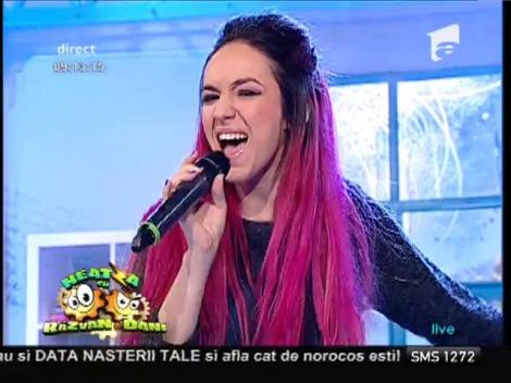 Contrast: "Noi simțim la fel"