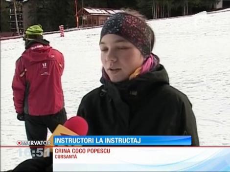 Pârtia de la Poiana Braşov a devenit sala de clasă pentru viitorii instructori