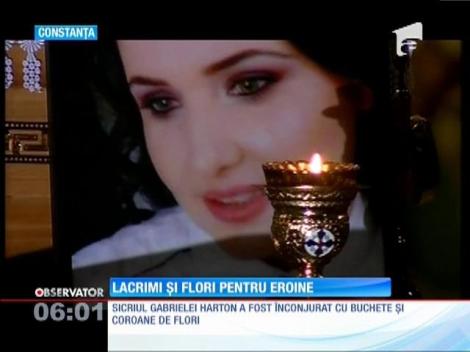 Lacrimi și flori pentru eroinele decedate în lacul Siutghiol