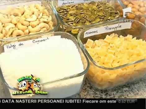 Mini Răzvan și Dani, vizită la o fabrică de ciocolată