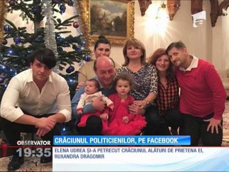 Crăciunul politicienilor, pe Facebook