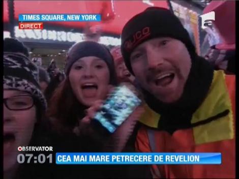 Peste un milion de oameni au petrecut Revelionul în Times Square la New York