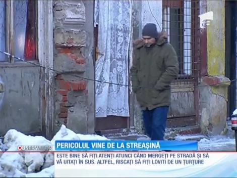 Atenţie, cad ţurţuri!