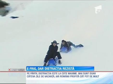 Aglomeraţie pe pârtiile de schi