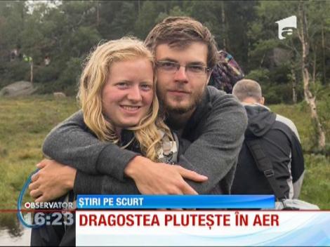 Dragostea plutește în aer