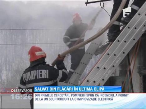 Salvat din flăcări în ultima clipă